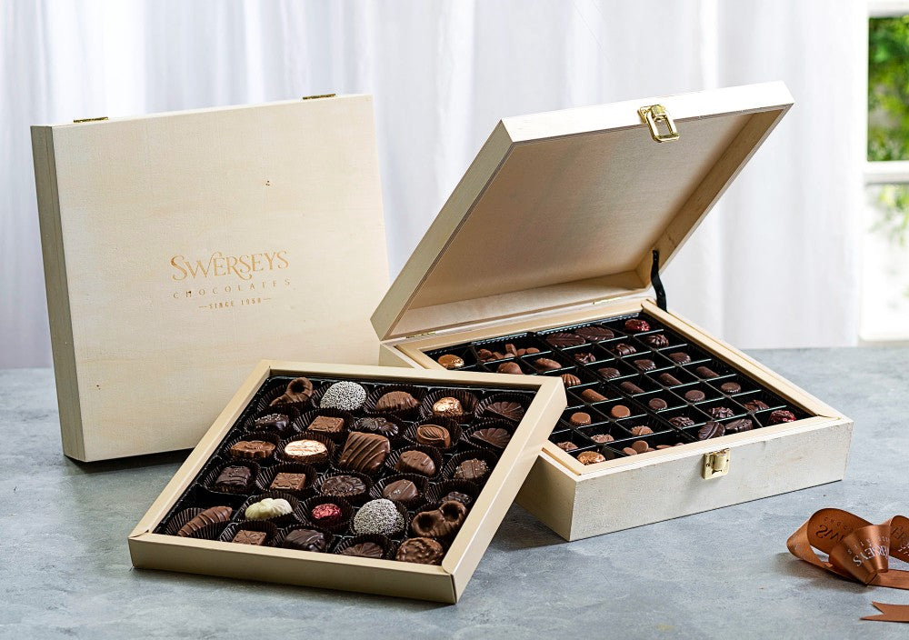 【Chocolate】 5 10 コンプリートボックスセット 1 lb. Deluxe Assorted Chocolate Gift Box – Chocolate Nugget Candy