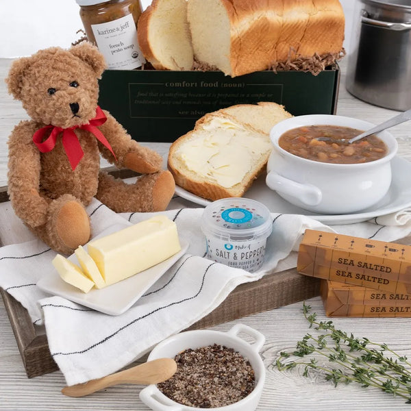 SOUP, LOVE, AND BEAR HUGS GIFT BOX